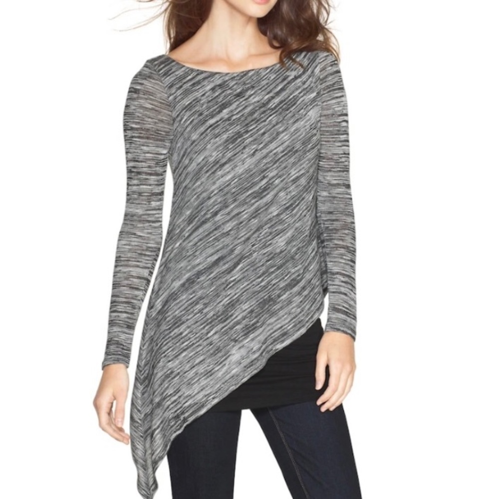 White House Black Market Asymmetrical Top